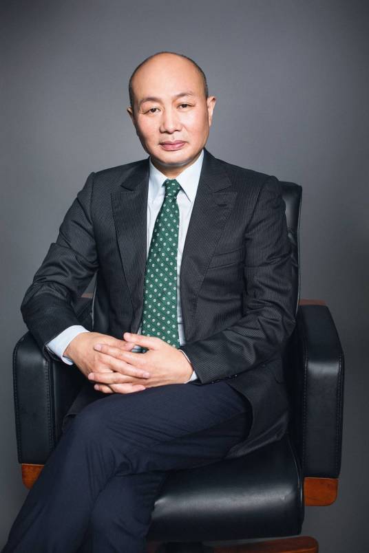 陈邦（爱尔眼科医院集团股份有限公司董事长）