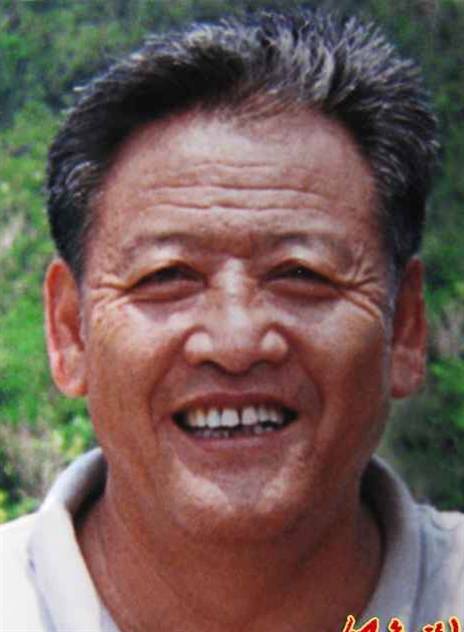 秦钢（原海南省开发建设总公司总经理）