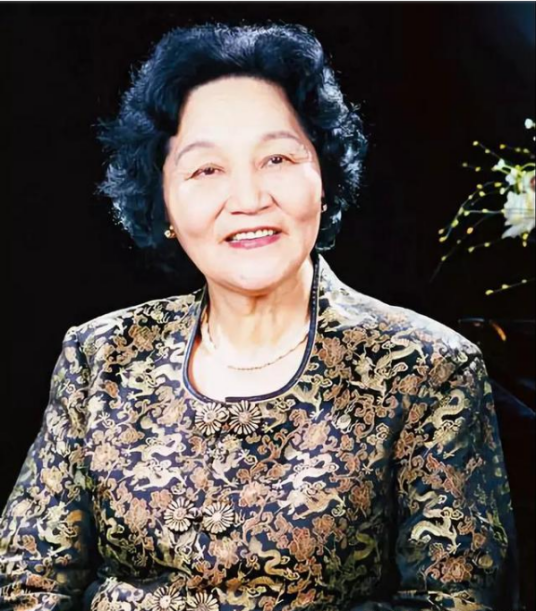 周广仁（中国钢琴演奏者）