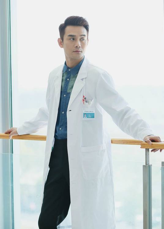 赵启平（小说《欢乐颂》及其衍生作品中的人物）