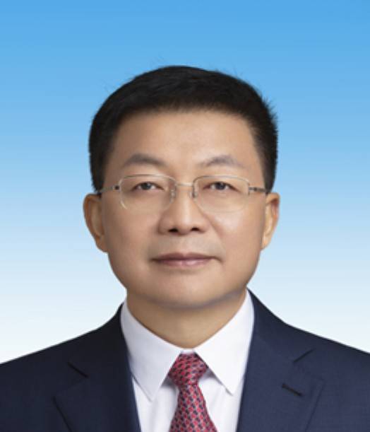 张伟文（甘肃省政府党组成员、秘书长）