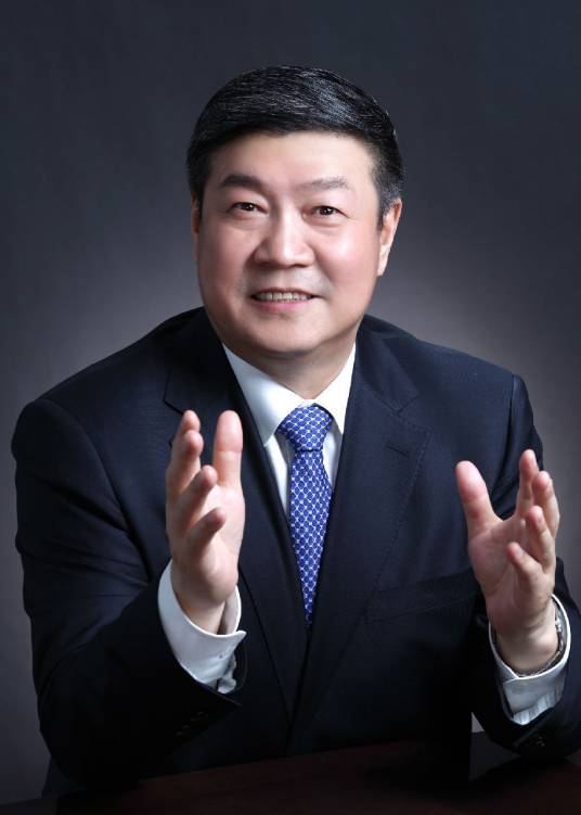 王文彪(亿利资源创始人、库布其治沙带头人)