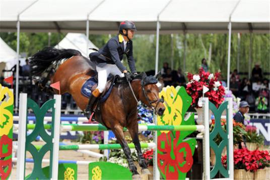 郑文杰（著名香港马术运动员）