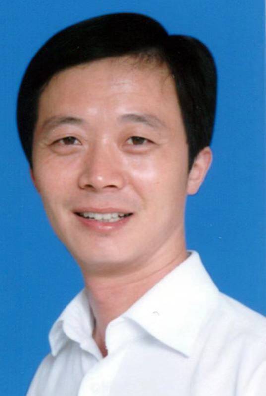 杨雪峰（江苏省盐城市委常委、政法委书记）