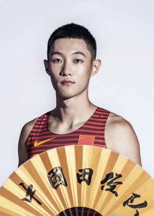 王嘉男（中国田径运动员）
