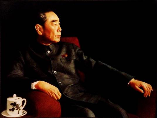 沉思中的周恩来