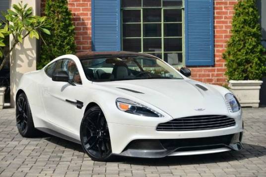 阿斯顿·马丁Vanquish