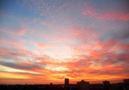 红霞(自然现象)