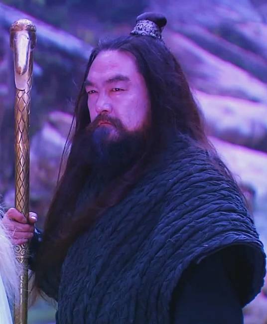 鹤笔翁（小说《倚天屠龙记》中的人物）