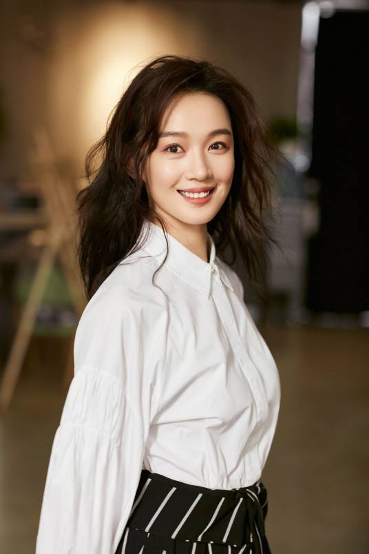 闻雨(中国内地影视女演员)