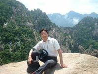 王国军（对外经济贸易大学教授）