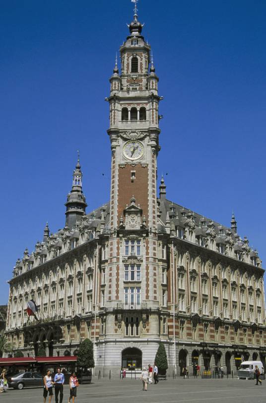 里尔(法国上法兰西大区首府和诺尔省省会)