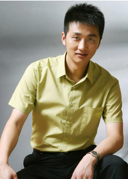 罗彬（中国内地男主持人，安徽电视台著名主持人）