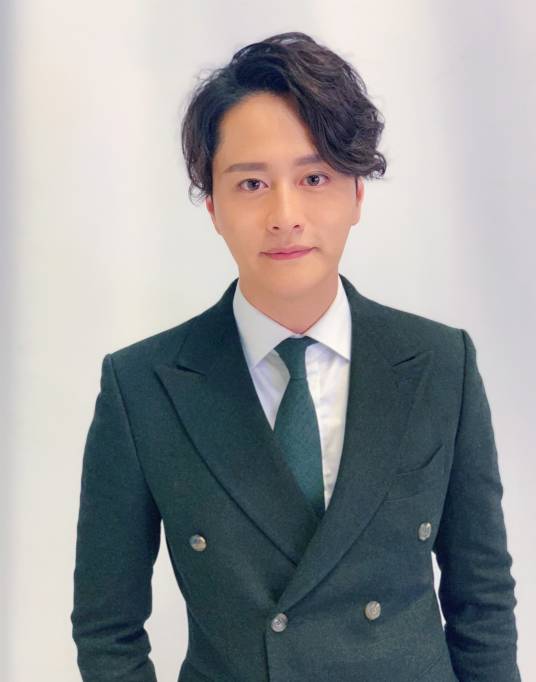 谢东闵（中国香港男演员、歌手）