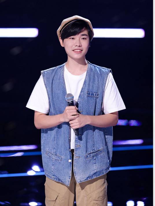 王以诺(《2022中国好声音》学员)