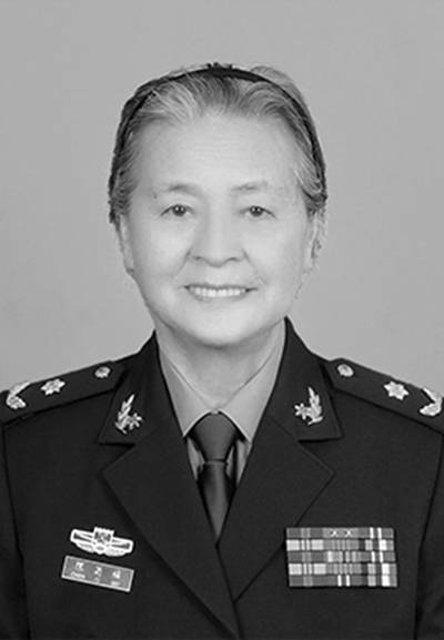 陈菊梅（著名传染病专家，原解放军第三〇二医院专家组组长）