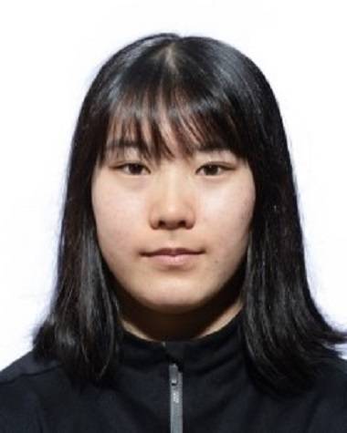 三浦芽依（日本冰球运动员）