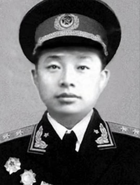 刘西元(中华人民共和国开国中将)