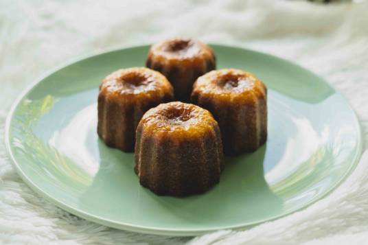 可露丽（法国传统甜品一种）