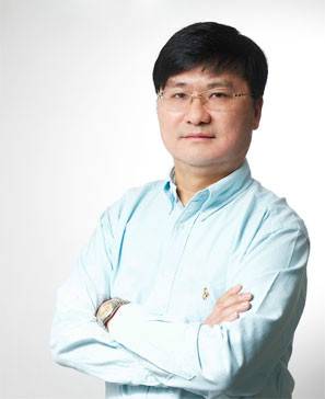 周春生（长江商学院教授）