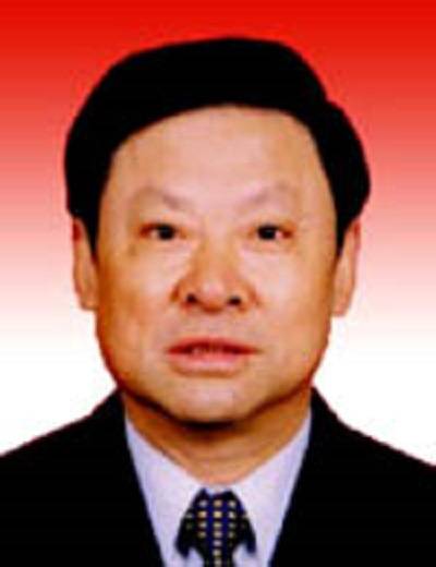 储波（内蒙古自治区原党委书记）