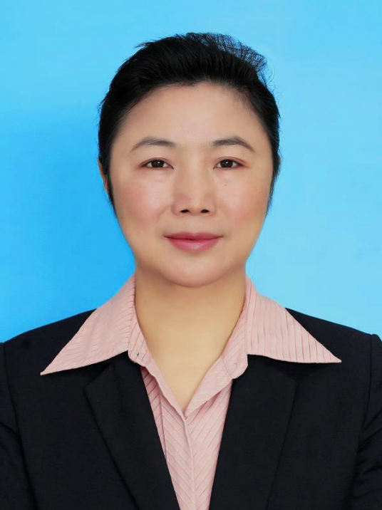 张霞（湖南省演艺集团有限责任公司党委副书记、副董事长、总经理）