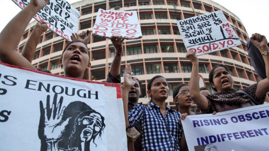 印度黑公交轮奸案