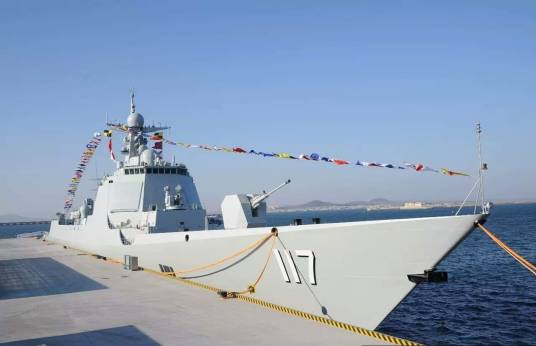 西宁号驱逐舰(052D型驱逐舰(舷号117))