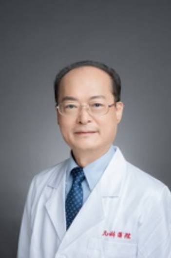 黄国英（复旦大学附属儿科医院院长）