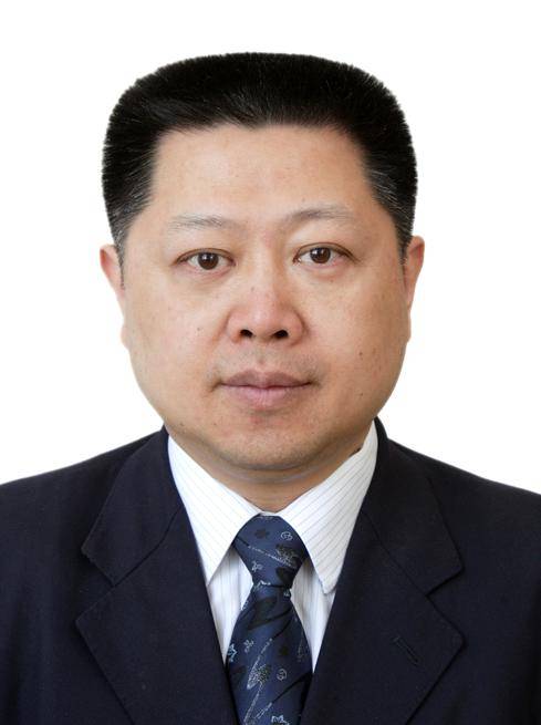 王仲伟（国务院参事室原主任）