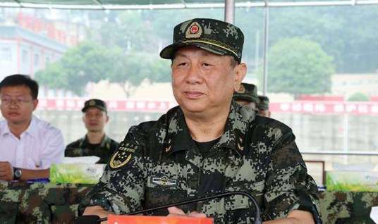 李明辉（湖南省武警总队原司令员）