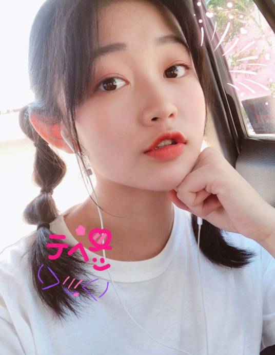 刁卓（演员刁海明的女儿）