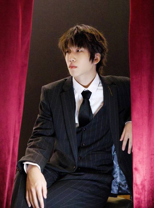 李梓豪(中国内地流行乐男歌手,BOY STORY成员)