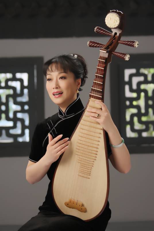 盛小云（苏州评弹演员，中国曲艺家协会第九届副主席）