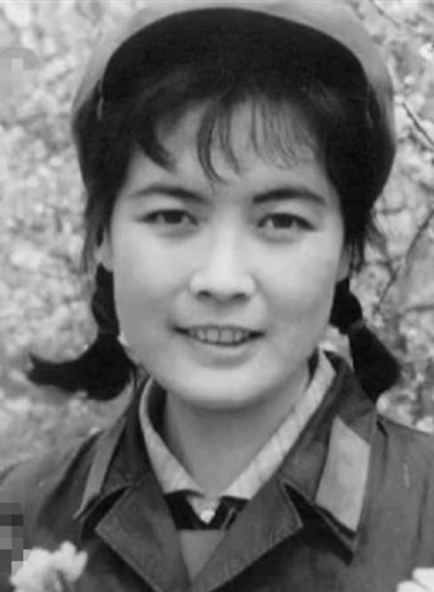 杨雅琴（中国女演员、中国电影事业、电影演员中承上启下的人物）