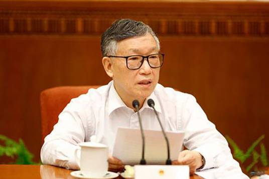 刘锡荣(第十一届全国人大法律委员会副主任委员)