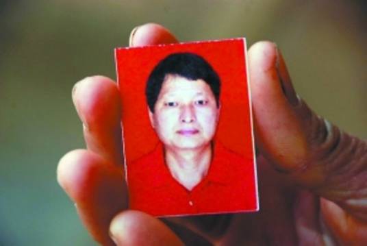 吴伟青（河源市东源县铲车工）