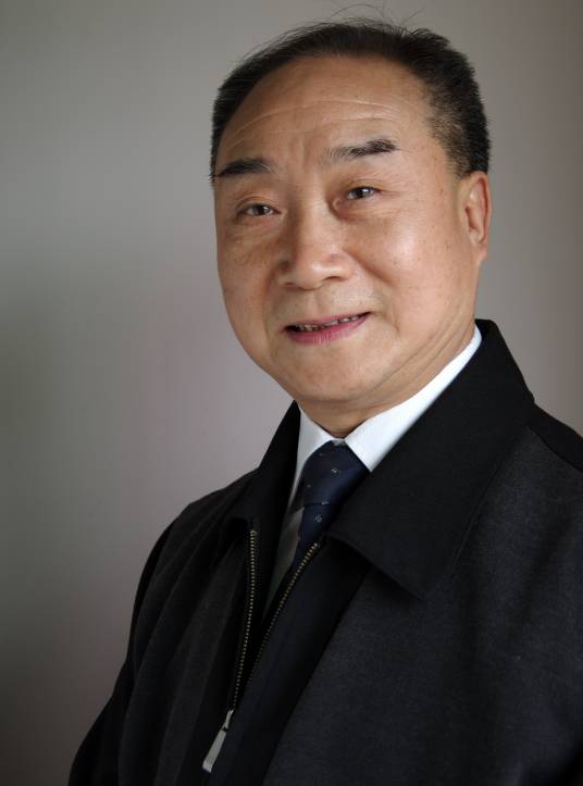 陈少云(麒派老生)