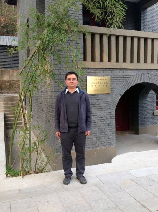 王建波（武汉大学物理学院教授）