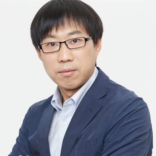 曹林（华中科技大学新闻与信息传播学院教授）