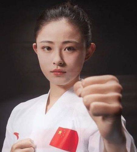 龚莉(中国空手道运动员)