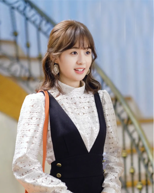 颜末（小说及电视剧《夏至未至》中人物）