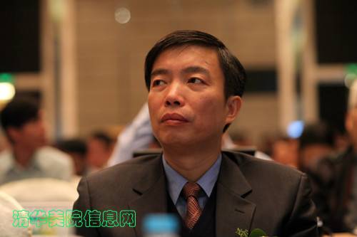 罗俊杰(工业和信息化部运行监测协调局原局长、中国机械工业联合会党委常委、执行副会长)