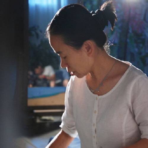 闫平（中国著名艺术家、中国油画家学会理事）