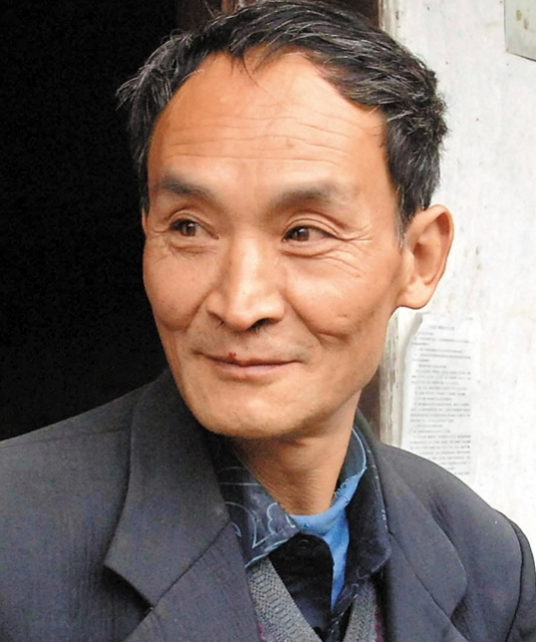 周正龙（华南虎照片造假者）