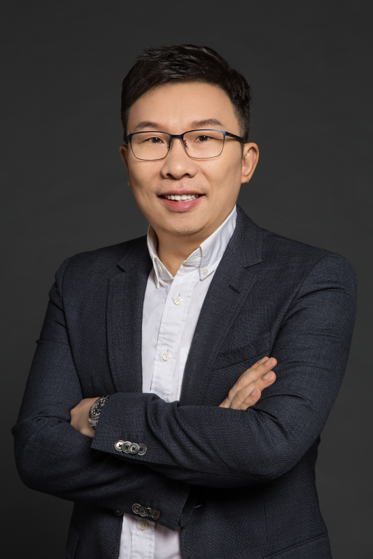 何田（京东集团副总裁）