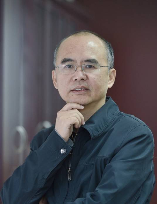 朱坤(中国工程院院士、飞行器设计专家)