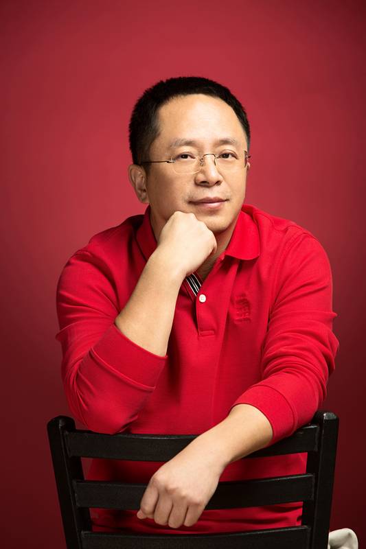 周鸿祎（第十四届全国政协委员、经济委员会委员，奇虎360创始人、董事长）