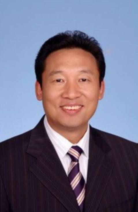 刘君（广西壮族自治区政协原副主席）