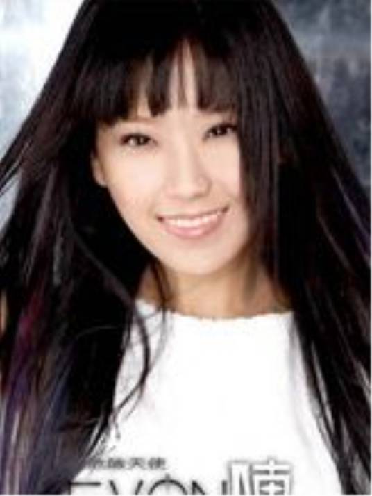 陈崴(港都小姐第二名)